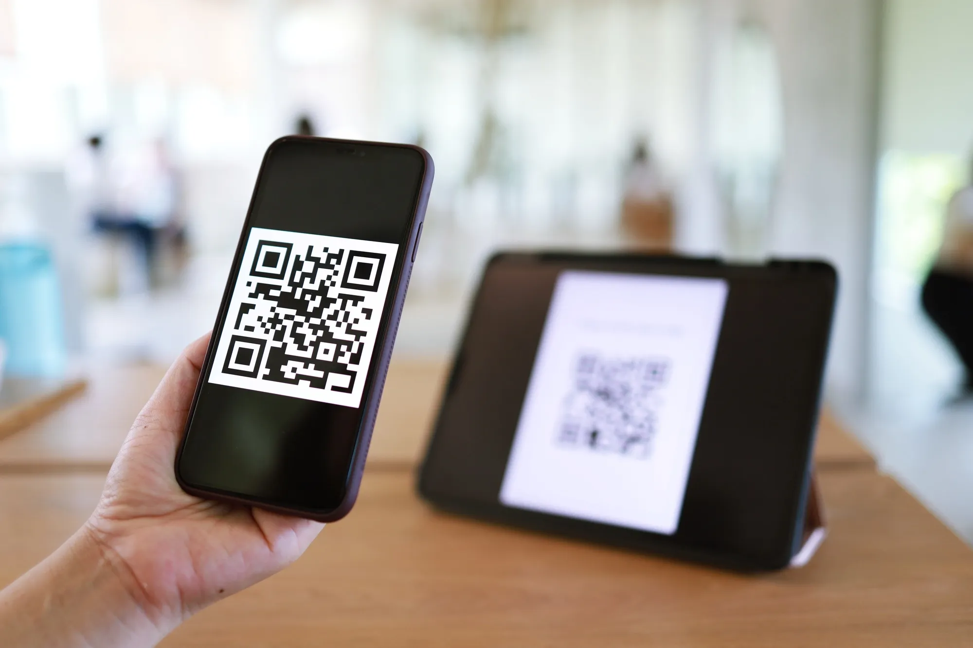 Как использовать электронные визитки и QR-коды для продвижения бьюти-бизнеса Как использовать электронные визитки и QR-коды для продвижения бьюти-бизнеса