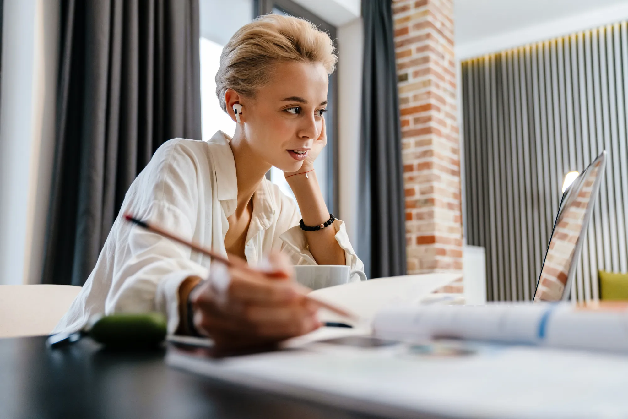 Онлайн-продвижение для бьюти-школ: как создать уникальный контент и привлечь аудиторию в соцсетях