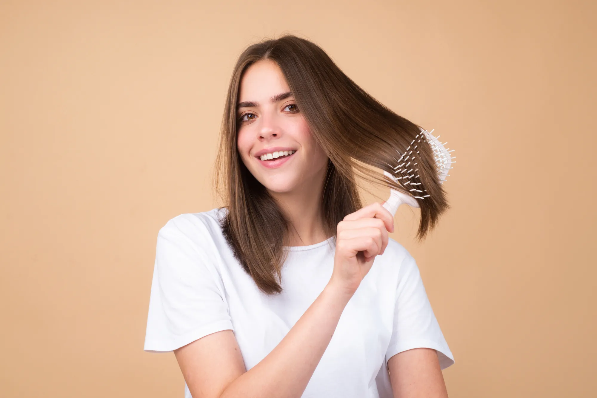 Как правильно расчесать волосы?